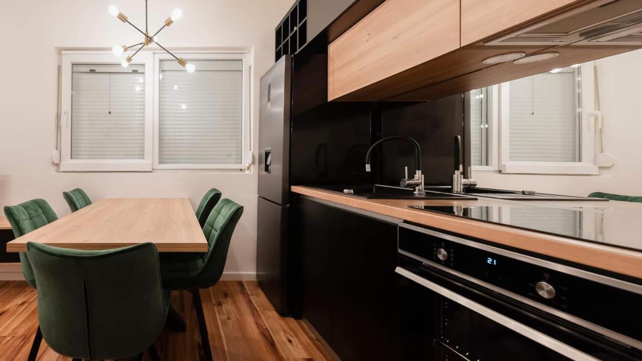 Apartment Black Diamond Ražanac Exterior foto